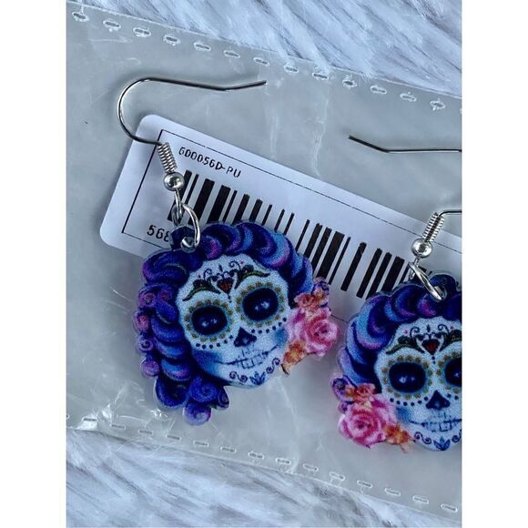 NWT Sugar Skull Day Of The Dead Purple White Flower Dangle Hook Earrings - Picture 6 of 6